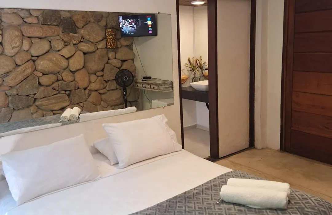 Casa das Palmeiras Pé na Areia-1